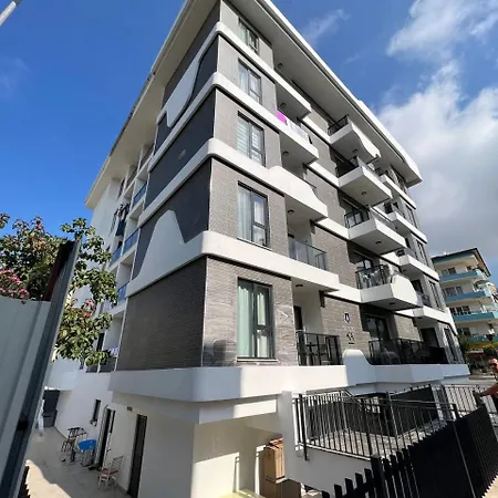 Flamingo - Stylish Near The Beach, In The Heart Of Lägenhet Alanya