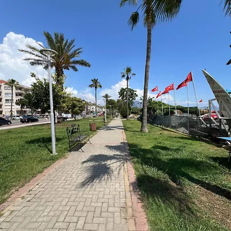 Flamingo - Stylish Near The Beach, In The Heart Of Lägenhet Alanya